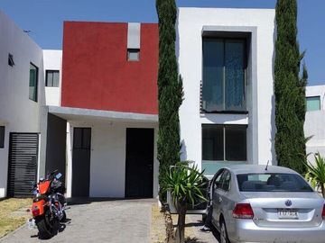 De oportunidad, casa en VENTA, La Vista Residencial QRO
