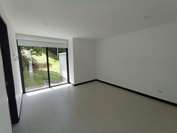 Venta De Casa Campestre En El Retiro Sector La Fe
