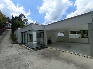 Venta De Casa Campestre En El Retiro Sector La Fe