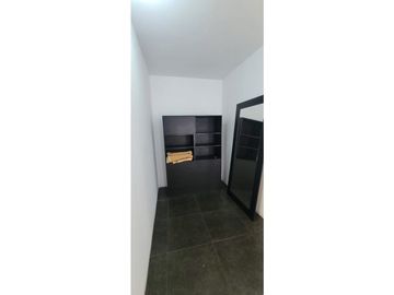Se renta casa con piscina cerca de la universidad