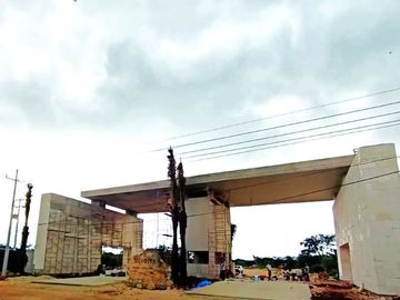 CASA EN VENTA DE UNA PLANTA EN PRIVADA CON AMENIDADES  CONKAL, MÉRIDA