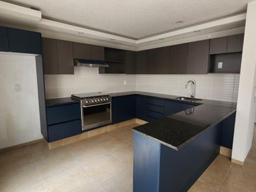 Casa en Venta en Cañadas, Tres Marías Fraccionamiento Privado