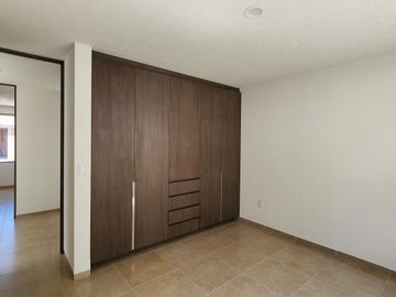Casa en Venta en Cañadas, Tres Marías Fraccionamiento Privado