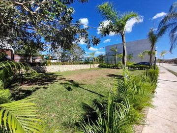 Casa de 659 m2 de construcción en Privada con Amenidades en Mérida
