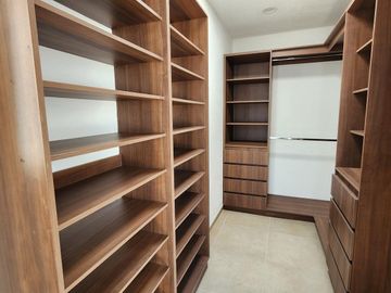 Casa en Venta Cañadas Tres Marías Fraccionamiento privado