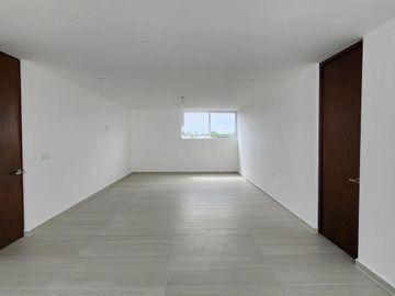 Casa de 659 m2 de construcción en Privada con Amenidades en Mérida
