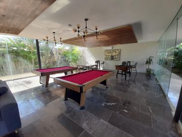 Casa de 659 m2 de construcción en Privada con Amenidades en Mérida