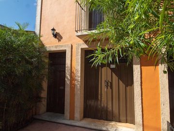Espectacular casa en venta frente a cenote Zaci