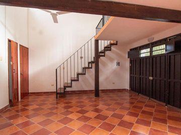 Espectacular casa en venta frente a cenote Zaci