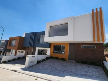 Casa en Venta en Cañadas Tres Marías