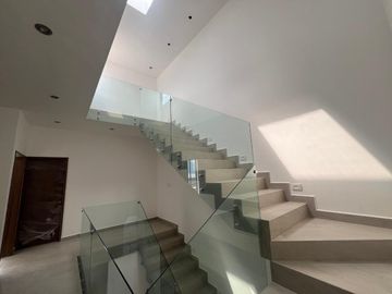 Casa en VENTA en Pedregal de la Montaña, privada con vistas a las montañas a la altura de El URO