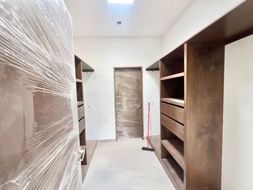 Casa en VENTA en Pedregal de la Montaña, privada con vistas a las montañas a la altura de El URO