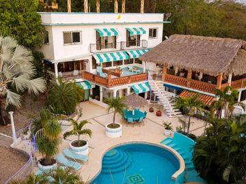 Casa en venta con vista al mar Zicatela