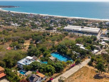 Casa en venta con vista al mar Zicatela