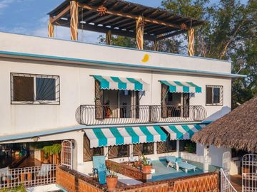 Casa en venta con vista al mar Zicatela