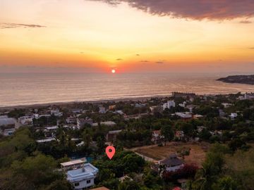 Casa en venta con vista al mar Zicatela