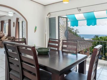 Casa en venta con vista al mar Zicatela