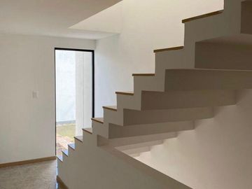 Casa en  venta en Lomas de Angelopolis con 3 recamaras