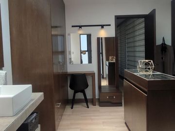 Casa en  venta con amplio terreno en Parque Michoacan, Lomas de Angelopolis Puebla,