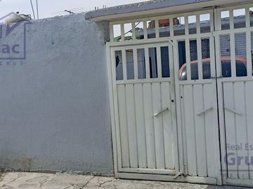Casa en Venta en Villa de las Flores 1era Sec. Coacalco