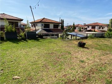 Casa en venta en Las Cumbres Mirador del Lago