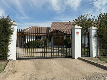 Casa en venta en PEÑAFLOR