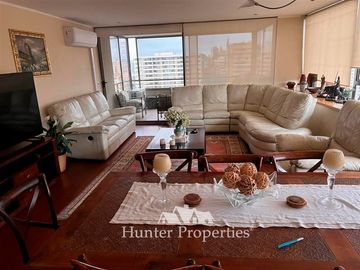 Departamento en Venta en Cercano a Llateral Kennedy y a Centro Comercial Alto Las Condes