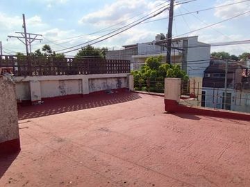 VENTA CASA 3 AMB C/COCH. Y TERRAZA APTA CREDITO