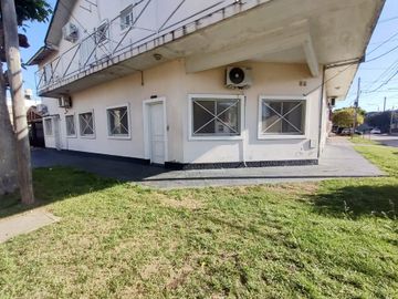 Venta PH 2 ambientes al frente sin expensas