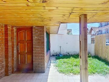 VENTA PH TIPO CASA 3 AMB COCHERA GERLI AVELLANEDA