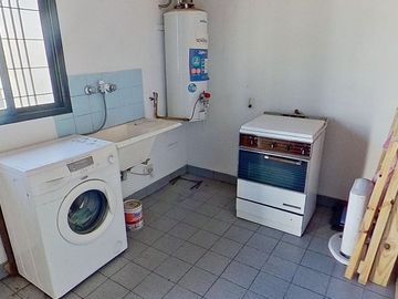 VENTA PH TIPO CASA 3 AMB COCHERA GERLI AVELLANEDA