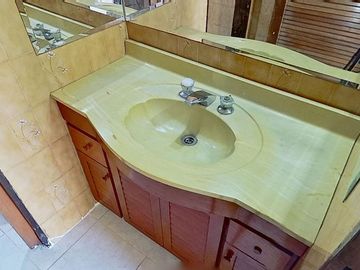 VENTA PH TIPO CASA 3 AMB COCHERA GERLI AVELLANEDA
