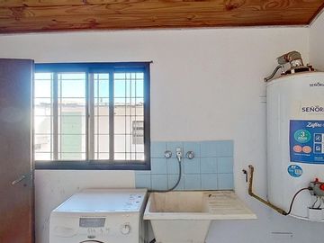 VENTA PH TIPO CASA 3 AMB COCHERA GERLI AVELLANEDA