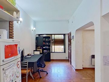 VENTA PH TIPO CASA 3 AMB COCHERA GERLI AVELLANEDA