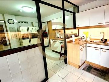 VTA DEPTO, POCO USO, 4 DORM SUITE, BARRIO EL GOLF