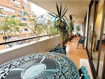 VTA DEPTO, POCO USO, 4 DORM SUITE, BARRIO EL GOLF