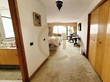 VTA DEPTO, POCO USO, 4 DORM SUITE, BARRIO EL GOLF