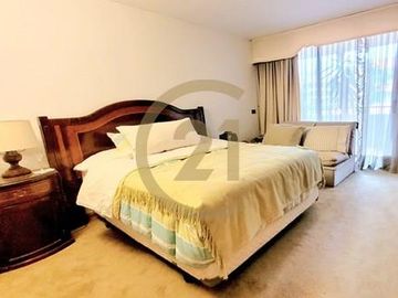 VTA DEPTO, POCO USO, 4 DORM SUITE, BARRIO EL GOLF