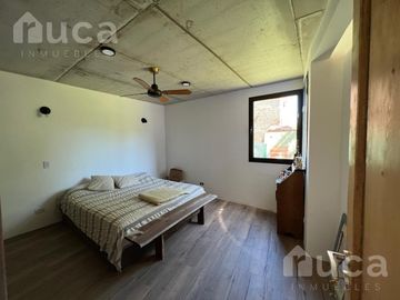 ALQUILER DE VERANO | Flamante CASA de Estilo Rustico-Moderno con Jardin y Pileta | Barrio Residencial La Bota
