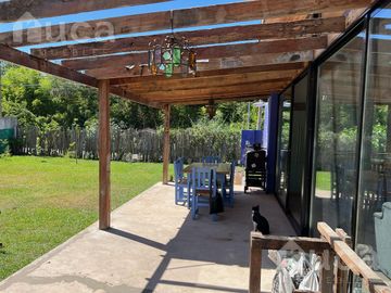 ALQUILER DE VERANO | Flamante CASA de Estilo Rustico-Moderno con Jardin y Pileta | Barrio Residencial La Bota