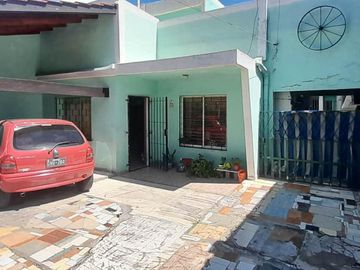 VENTA-V.BALLESTER-CASA MULTIFAMILIAR