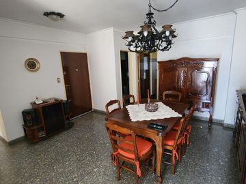 Departamento de 4 ambientes en Venta en Caballito