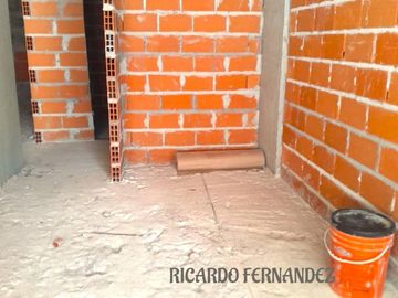 SEMIPISO CON BALCÓN TERRAZA A ESTRENAR FINES DE 2025