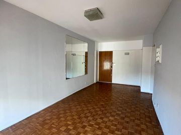 Departamento de 4 ambientes en Venta en Almagro