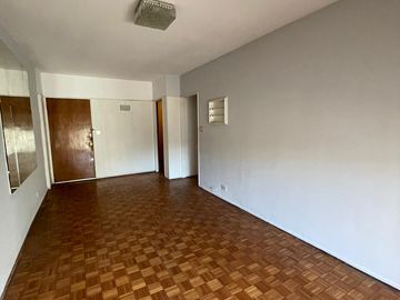 Departamento de 4 ambientes en Venta en Almagro