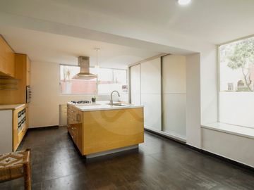 Casa en condominio en venta en San Ángel