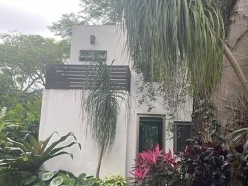 RESIDENCIA EN VENTA EN LAS PAROTAS