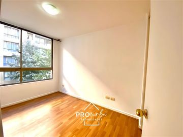 Departamento en Venta en Calle Catedral Metro Santa Ana
