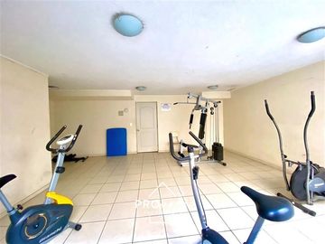 Departamento en Venta en Calle Catedral Metro Santa Ana