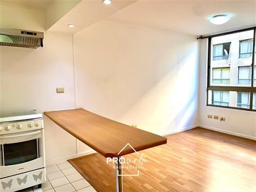 Departamento en Venta en Calle Catedral Metro Santa Ana